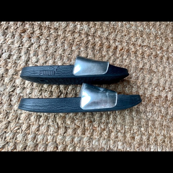 🎈SOLD!🎈 Metallic Puma Slides - Picture 2 of 5